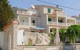 Guest House Meri